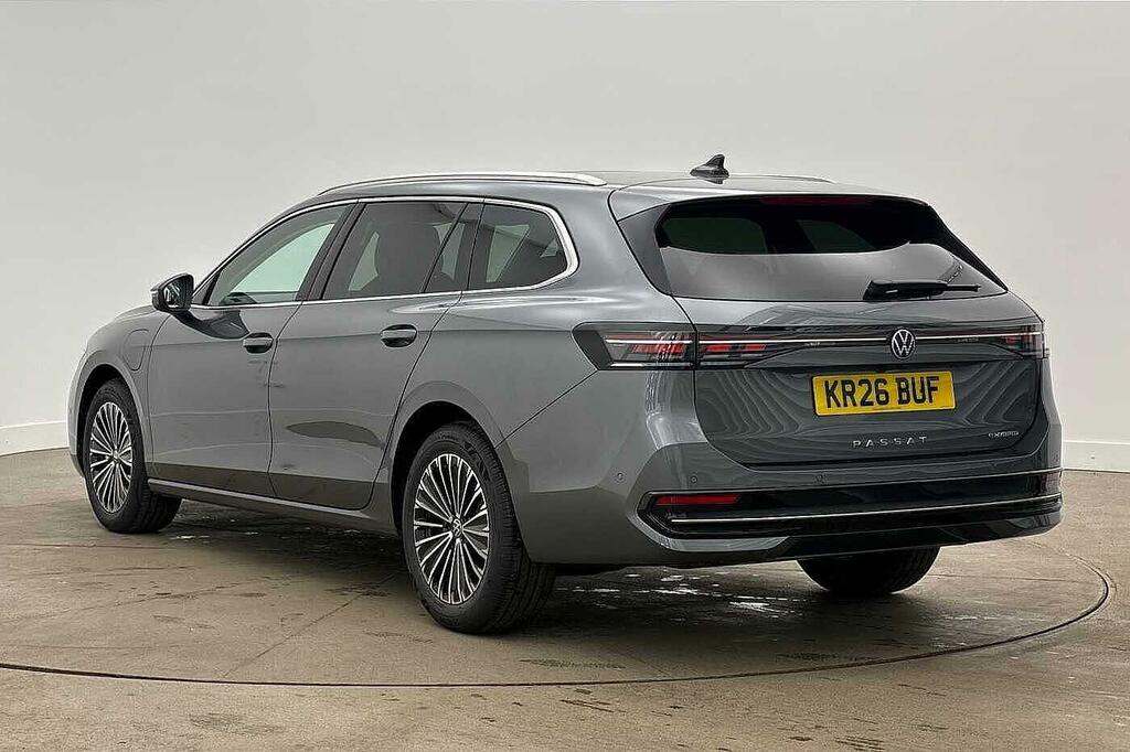 Volkswagen Passat 1.5 Tsi Ehybrid Elegance Dsg Sunroof, Electri Grey #3
