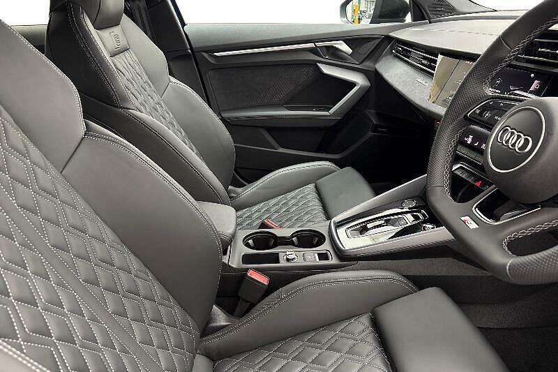 Audi A3 Black Edition 35 Tfsi 150 Ps S Tronic White #10
