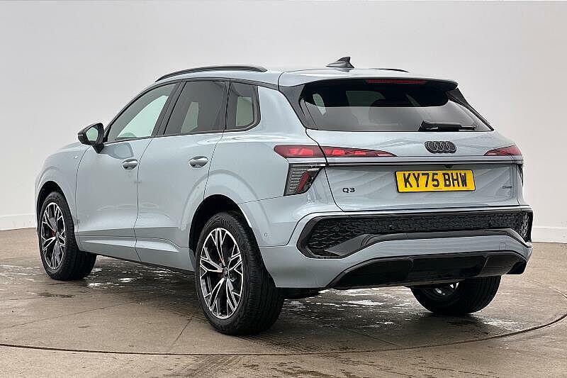 Audi Q3 Suv Launch Edition Tfsi Quattro 265 Ps S Tronic Grey #2