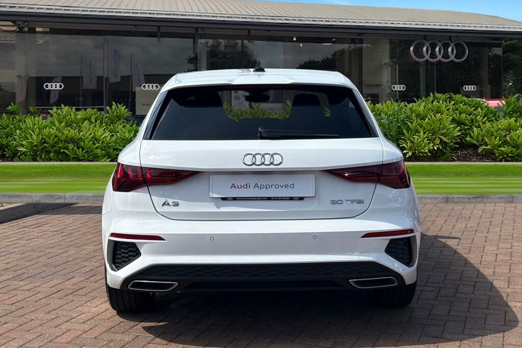 Audi A3 O S Line 30 Tfsi 110 Ps S Tronic White #4