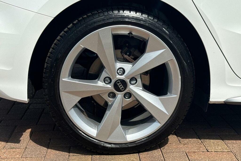 Audi A3 30 Tfsi S Line S Tronic White #6