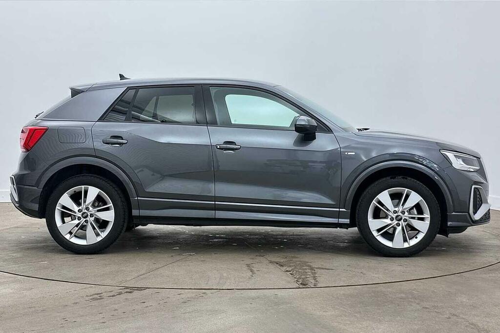 Audi Q2 S Line 30 Tfsi 116 Ps 6-Speed Grey #4
