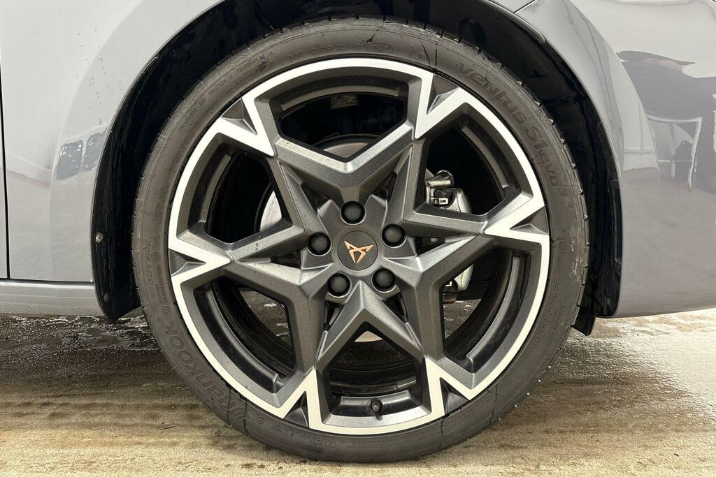 Cupra Leon 1.5 Tsi 150 V2 Grey #5