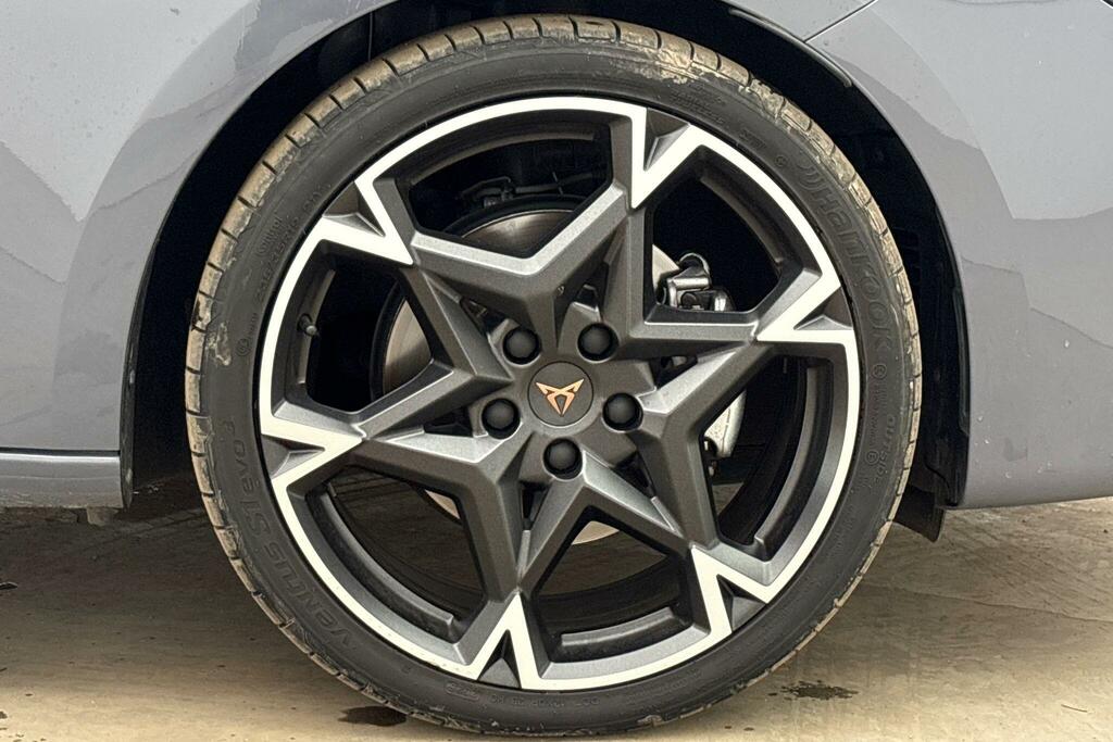 Cupra Leon 1.5 Tsi 150 V2 Grey #5