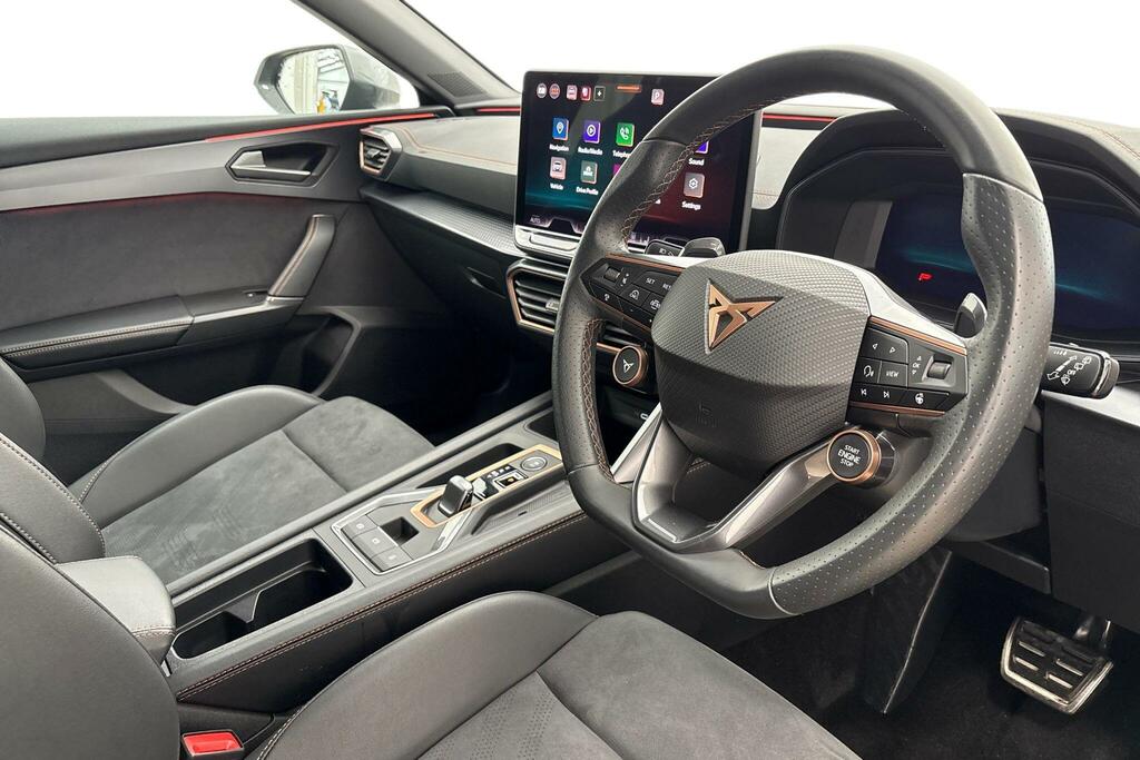 Cupra Leon 1.5 Etsi 150 V2 Dsg Black #6