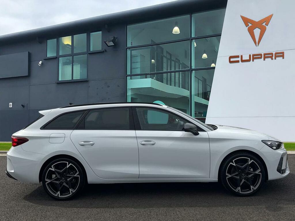Cupra Leon 1.5 Etsi 150 V2 Dsg White #3