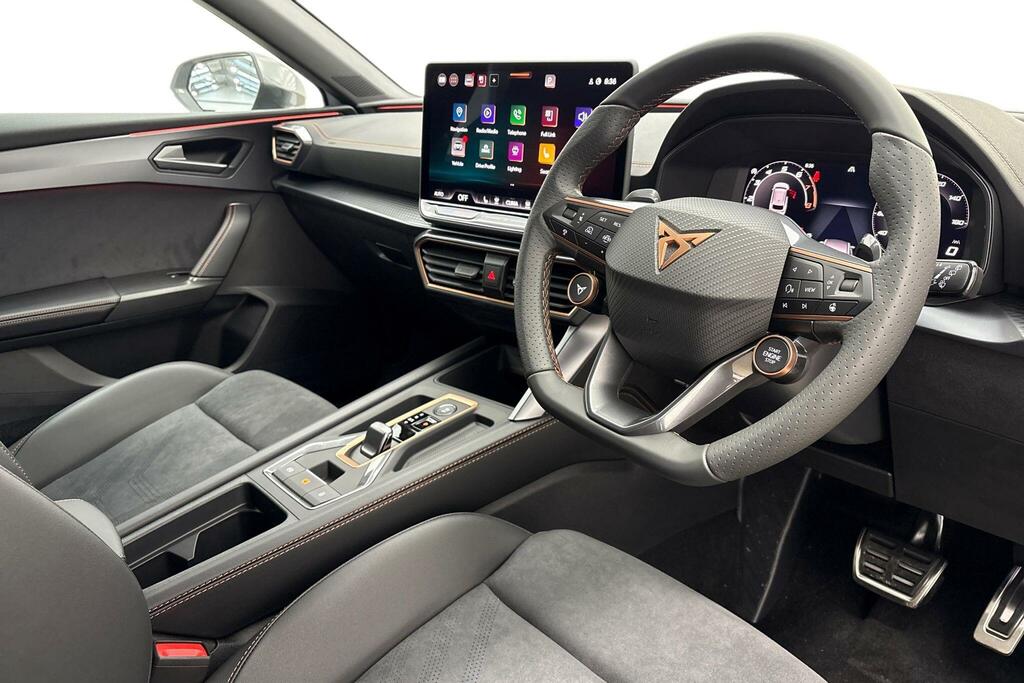 Cupra Leon 1.5 Etsi 150 V2 Dsg White #6
