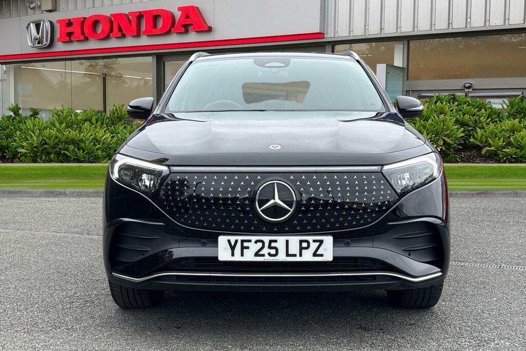 Mercedes-Benz EQA Eqa 250 140Kw Amg Line Executive 70.5Kwh Black #6