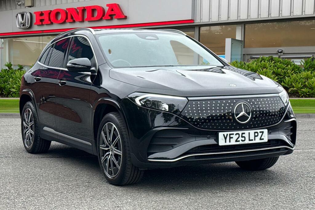 Mercedes-Benz EQA Eqa 250 140Kw Amg Line Executive 70.5Kwh Black