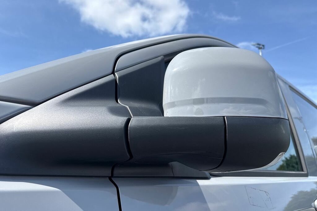 Volkswagen Transporter 2.0 Tdi 150 Commerce Plus Van Grey #25