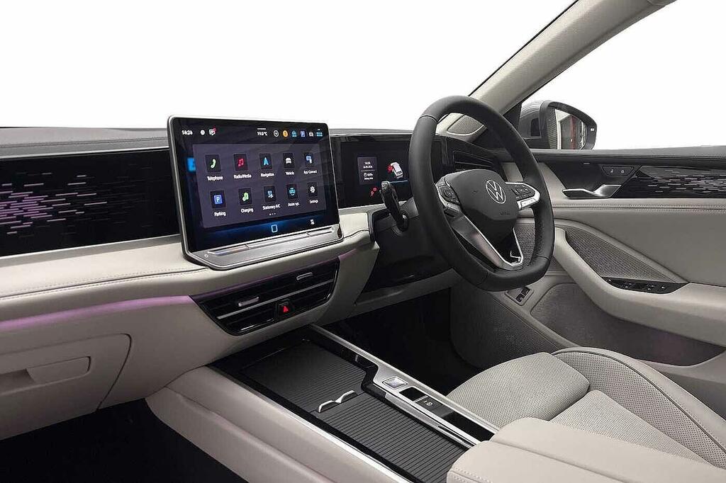 Volkswagen Passat 1.5 Tsi Ehybrid Elegance Dsg Vat Qualifying, Grey #2