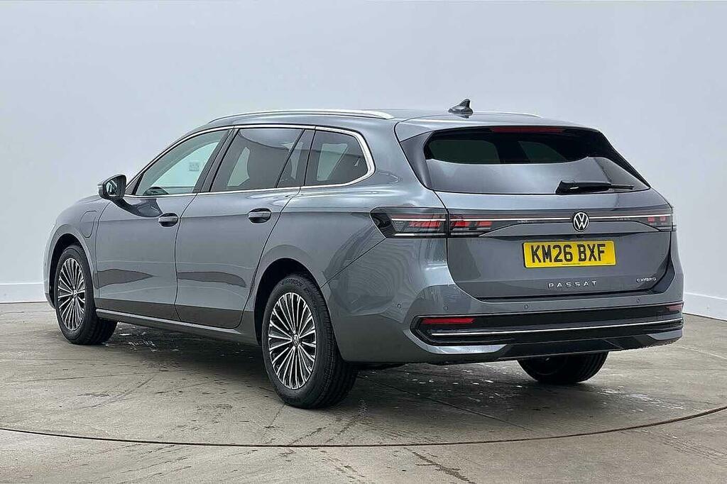 Volkswagen Passat 1.5 Tsi Ehybrid Elegance Dsg Vat Qualifying, Grey #3