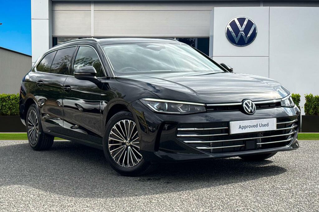 Volkswagen Passat 1.5 Tsi Ehybrid Elegance Dsg Sunroof, Electr Black