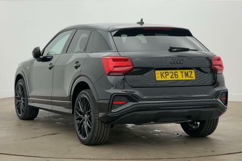 Audi Q2 35 Tfsi Black Edition S Tronic Black #3