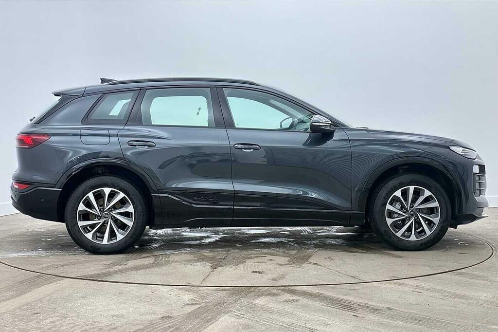Audi Q6 E-Tron Q6 Suv Sport E-tron 185,00 Kw Grey #4