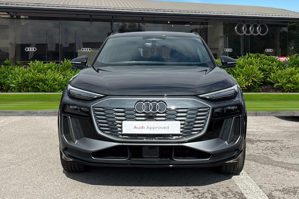 Audi Q6 E-Tron Q6 Suv S Line E-tron 185,00 Kw Grey #5