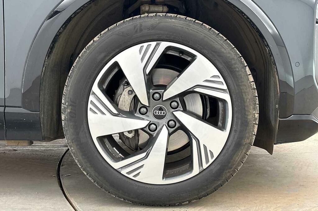 Audi Q6 E-Tron Q6 Suv S Line E-tron 185,00 Kw Grey #2