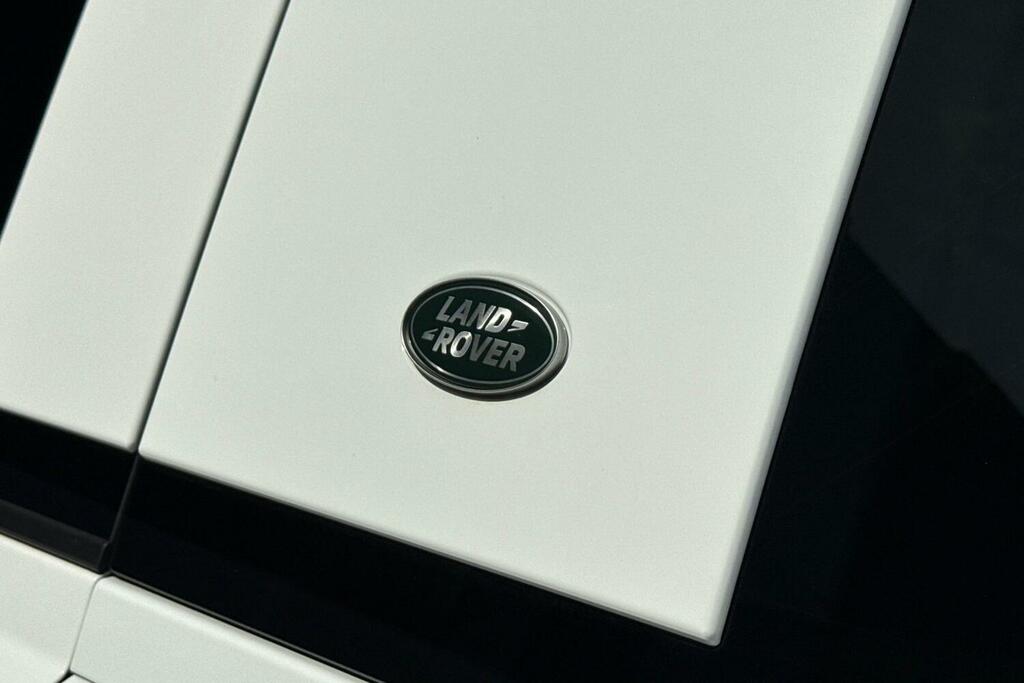Land Rover Defender 110 Se Brown #48