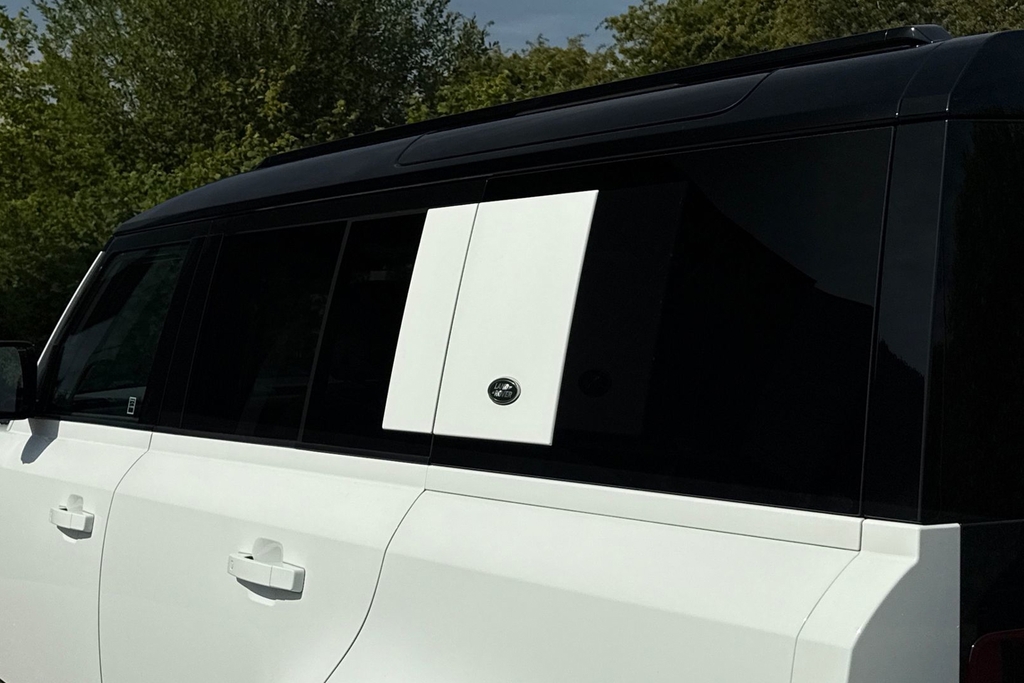 Land Rover Defender 110 Defender X-dynamic Se Phev A Grey #53