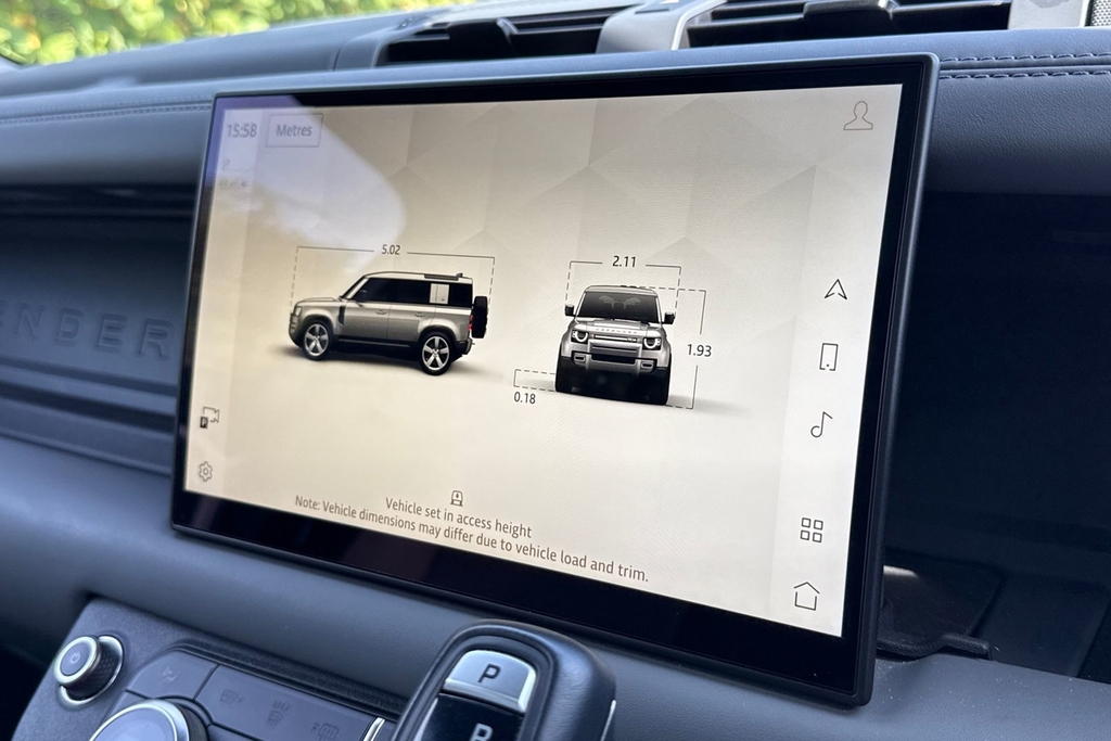 Land Rover Defender 110 Defender X-dynamic Se Phev A Grey #36