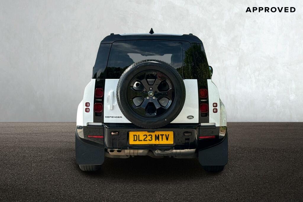 Land Rover Defender 110 3.0 D300 X-dynamic Hse White #6