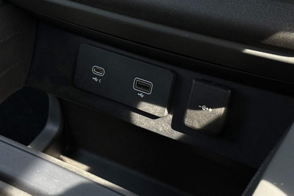 Land Rover Defender 110 Defender X-dynamic Se Phev A Grey #31