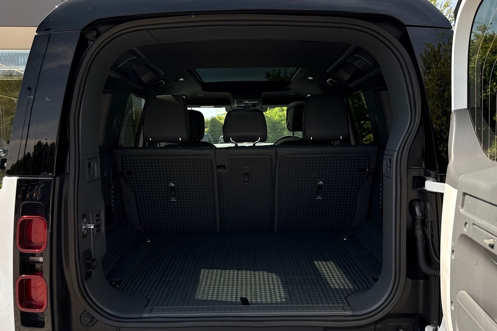 Land Rover Defender 110 Defender X-dynamic Se Phev A Grey #10