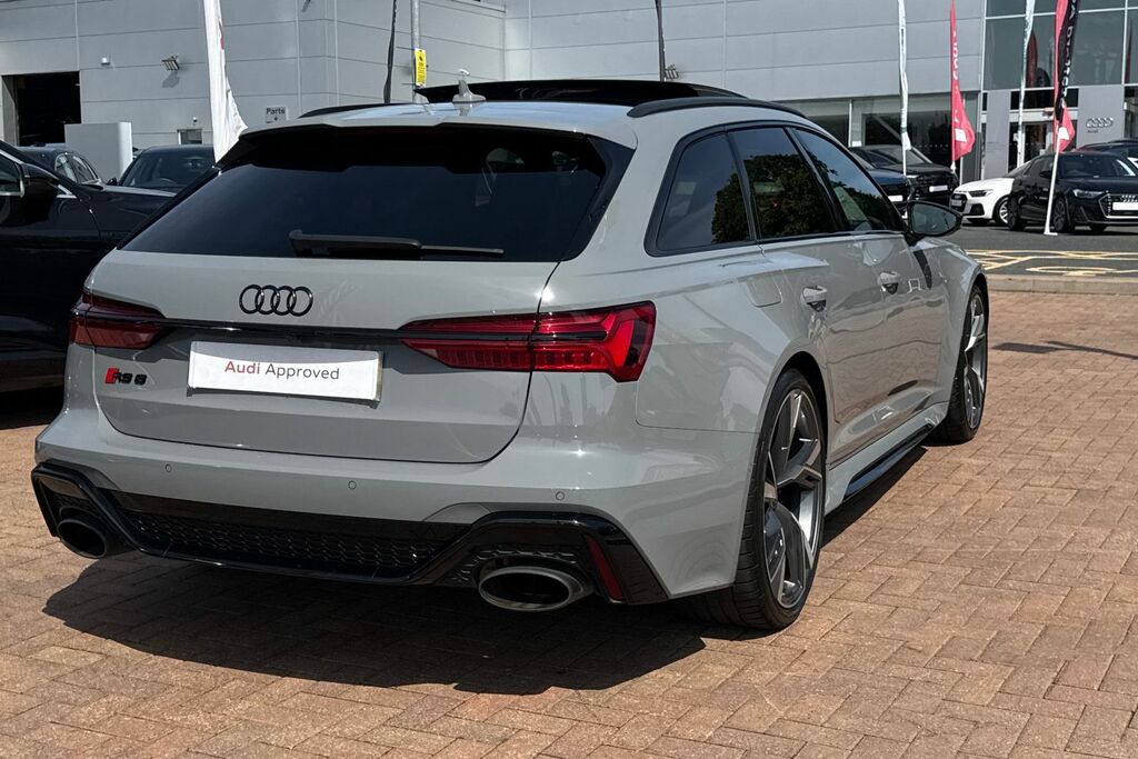 Audi RS6 Avant Rs 6 Avant Carbon Black 600 Ps Tiptronic Red #25