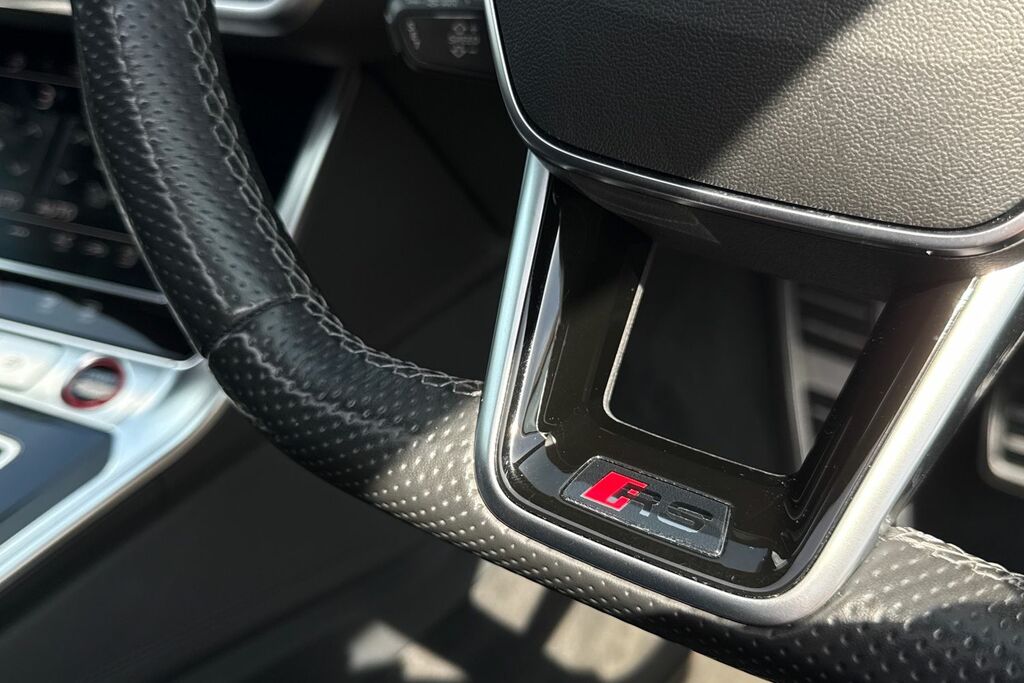 Audi RS6 Avant Rs 6 Avant Carbon Black 600 Ps Tiptronic Red #45