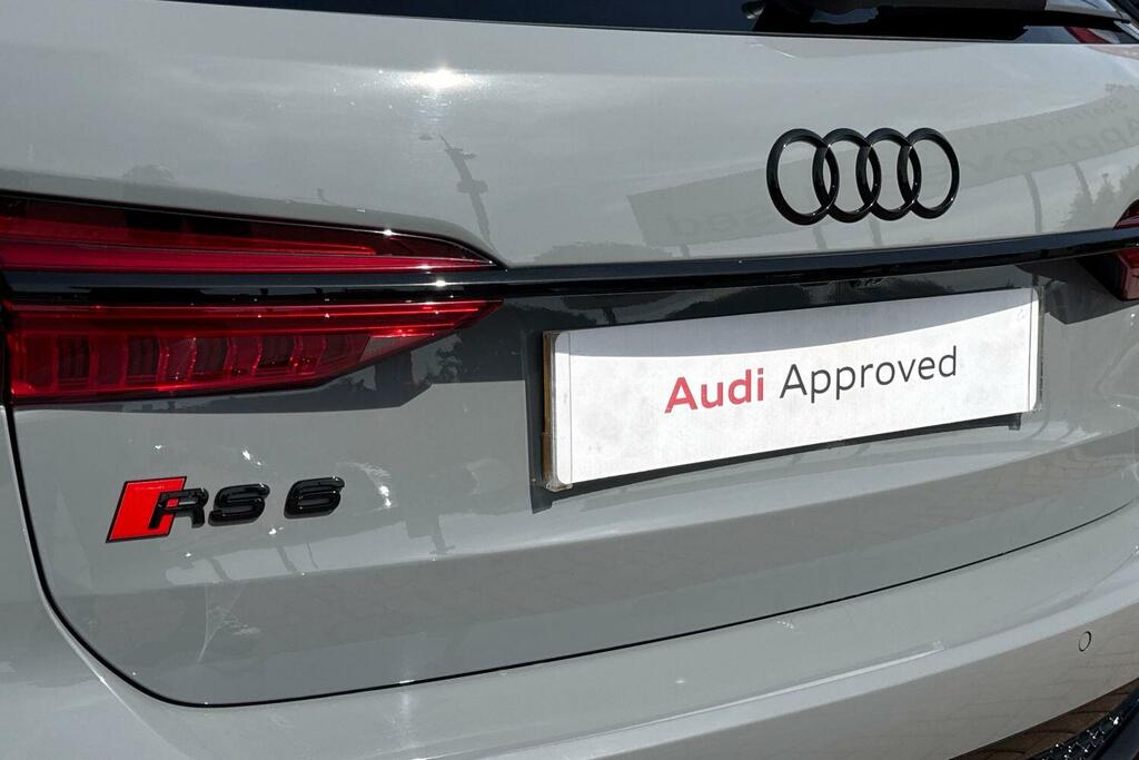Audi RS6 Avant 4.0 Tfsi V8 Carbon Black Avant Tiptronic Qua Black #38