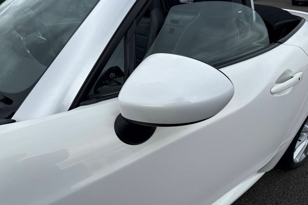 Fiat 124 Spider 1.4 Multiair Lusso - 2017 67 White #28