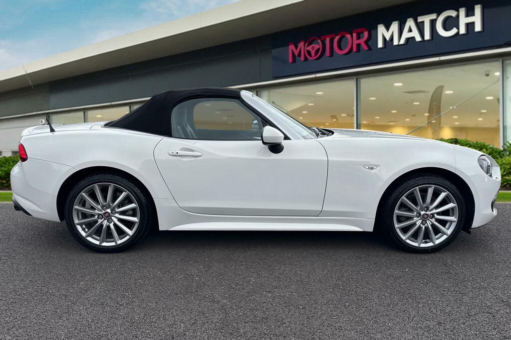 Fiat 124 Spider 1.4 Multiair Lusso Plus Euro 6 White #3