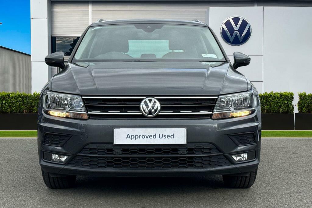 Volkswagen Tiguan 1.5 Tsi Evo 130 Se Nav Vienna Leather, Park Assi Grey #5