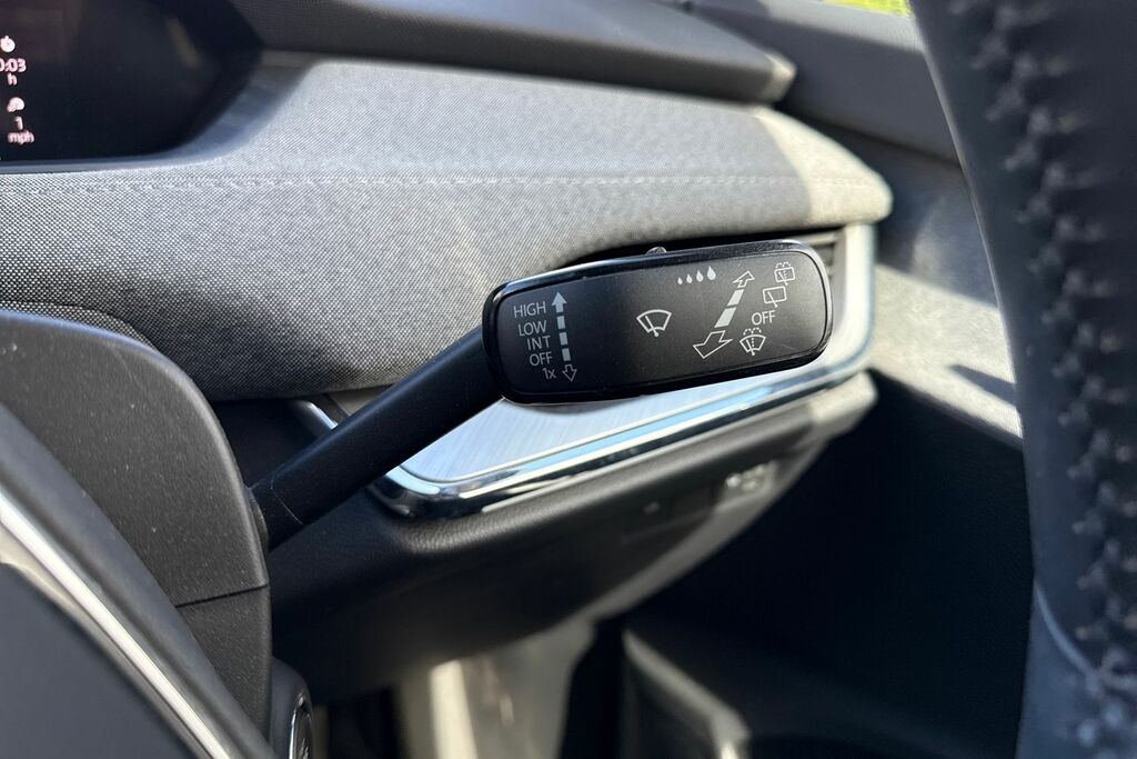 Skoda ENYAQ Suv Grey #40