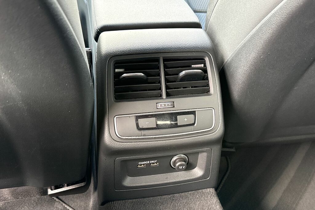 Audi A5 40 Tfsi 204 Edition 1 S Tronic Grey #42