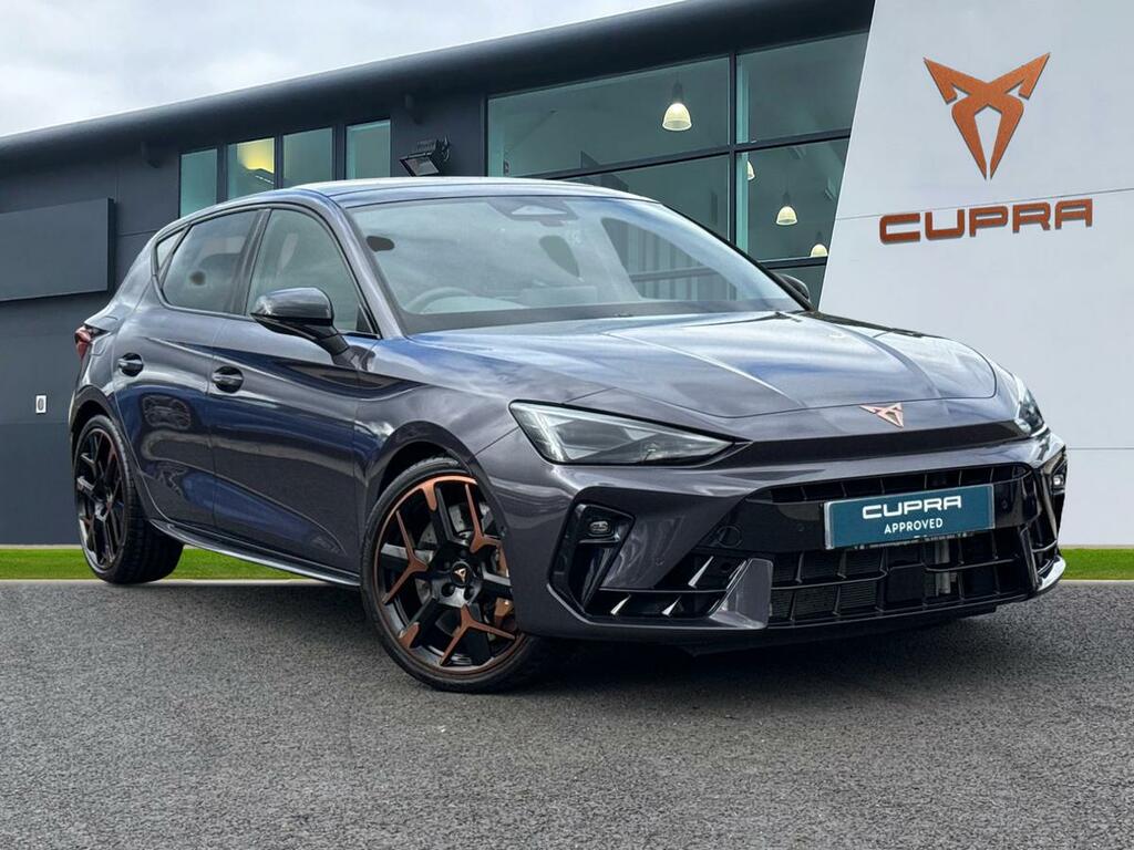 Cupra Leon 2.0 Tsi 300 Vz3 Dsg Panoramic Glass Sunroof Purple