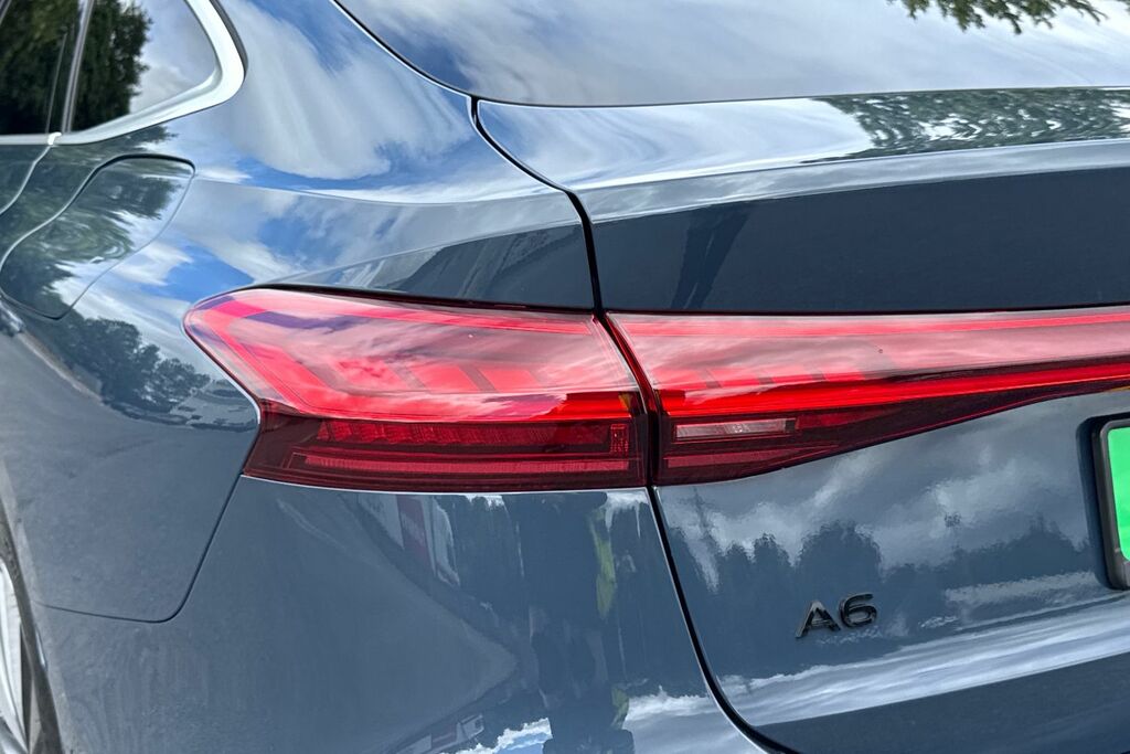 Audi A6 E-tron Sportback Sportback Edition 1 E-tron Performance 270,00 Kw Black #15