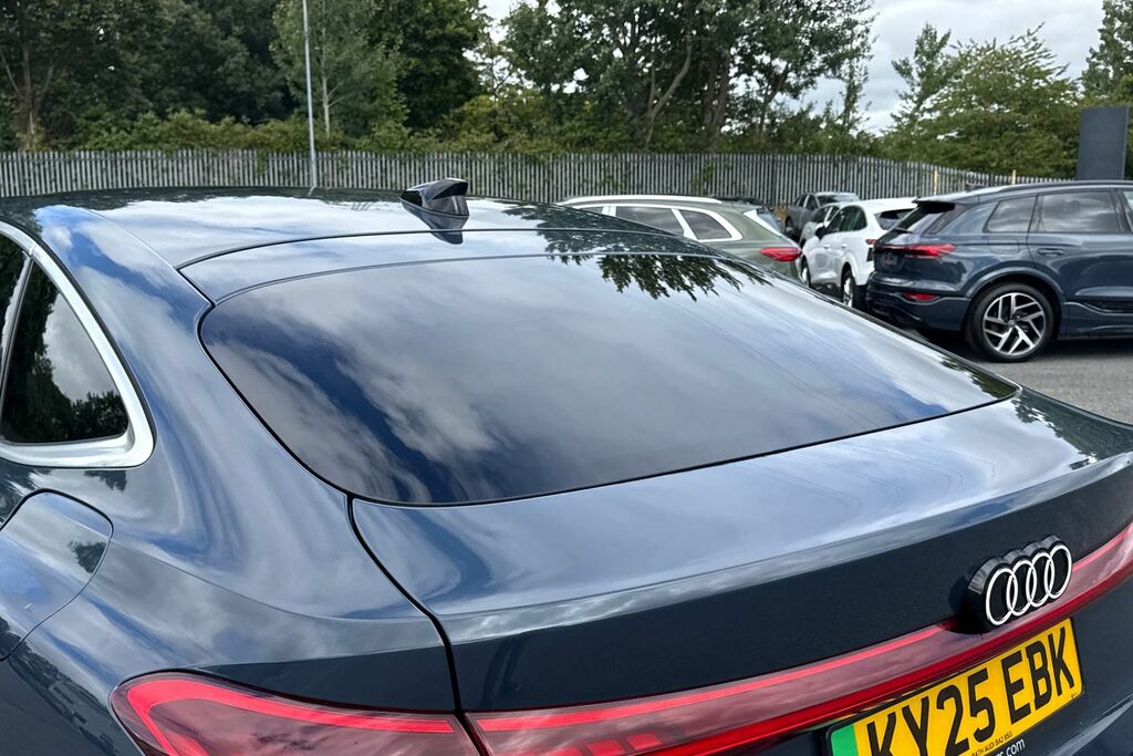 Audi A6 E-tron Sportback Sportback Edition 1 E-tron Performance 270,00 Kw Black #34