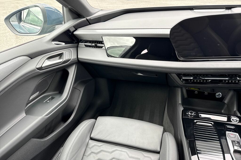 Audi A6 E-tron Sportback Sportback Edition 1 E-tron Performance 270,00 Kw Black #14