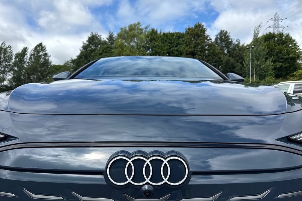 Audi A6 E-tron Sportback Sportback Edition 1 E-tron Performance 270,00 Kw Black #26