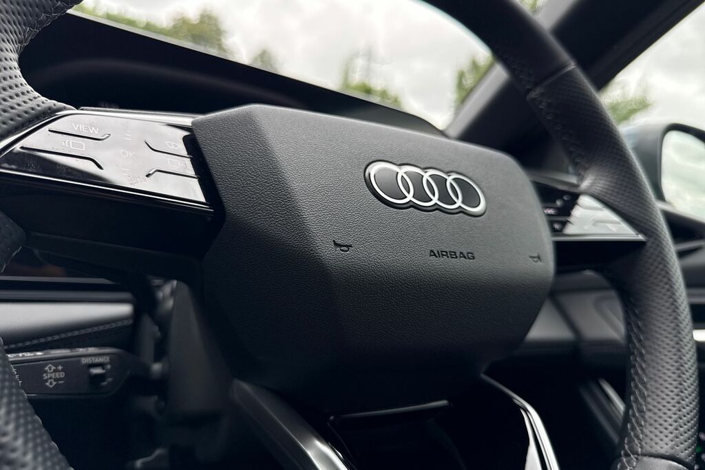 Audi A6 E-tron Sportback Sportback Edition 1 E-tron Performance 270,00 Kw Black #53