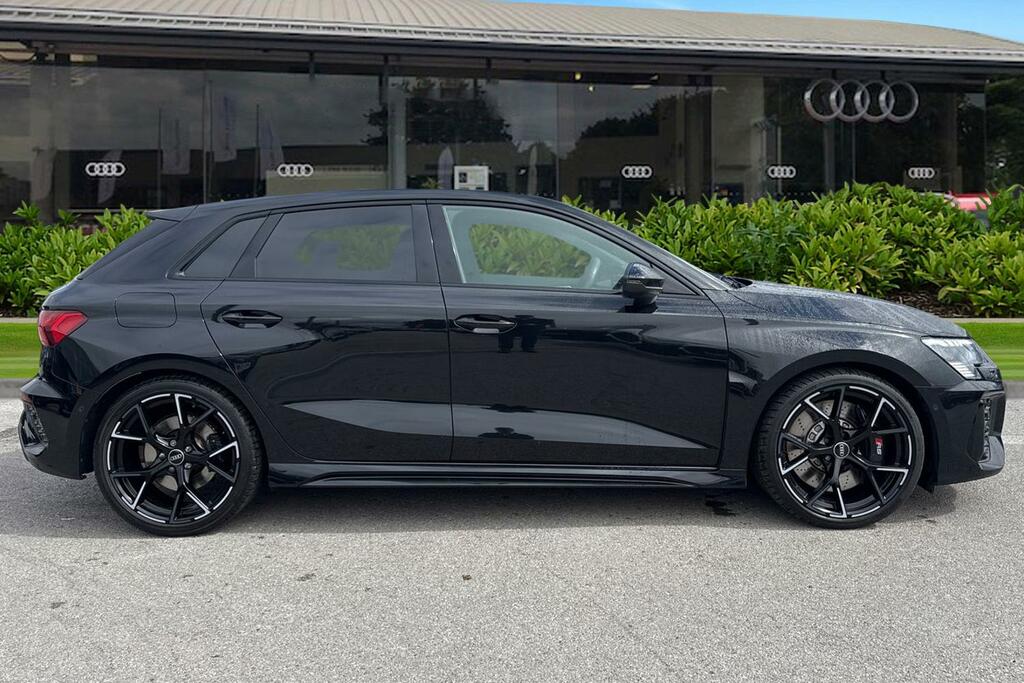 Audi RS3 Rs 3 Sportback Vorsprung 400 Ps S Tronic Black #3