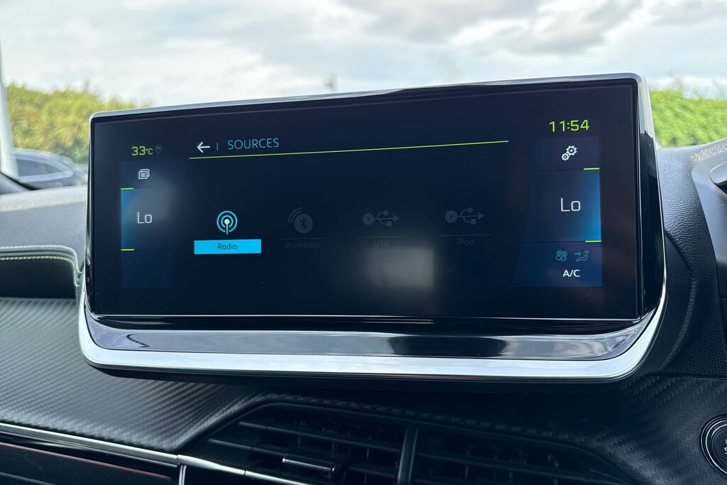Peugeot e-2008 50Kwh Gt  #46