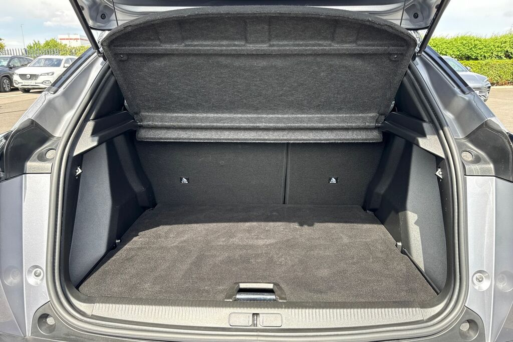 Peugeot e-2008 50Kwh Gt  #9