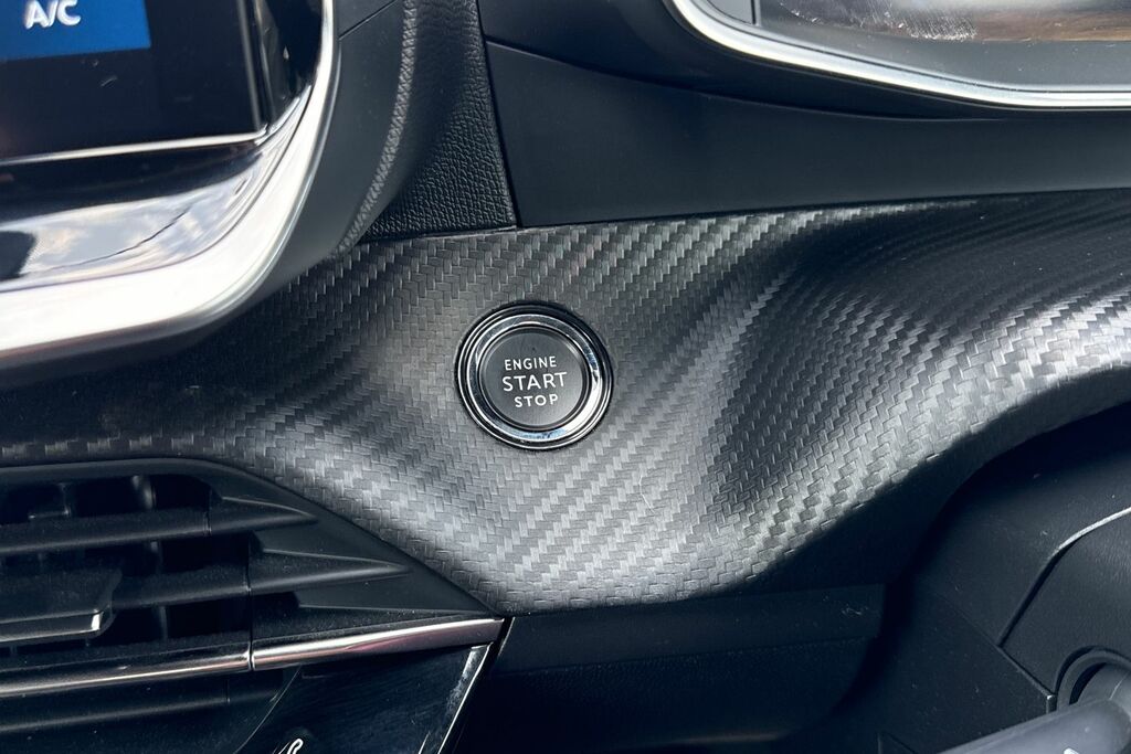 Peugeot e-2008 50Kwh Gt  #55