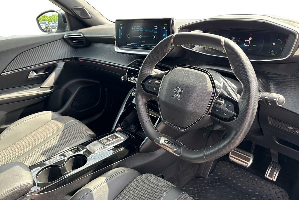 Peugeot e-2008 50Kwh Gt  #7