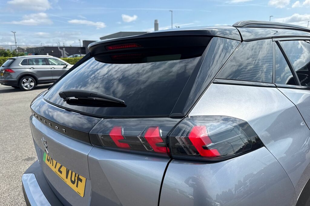 Peugeot e-2008 50Kwh Gt  #31