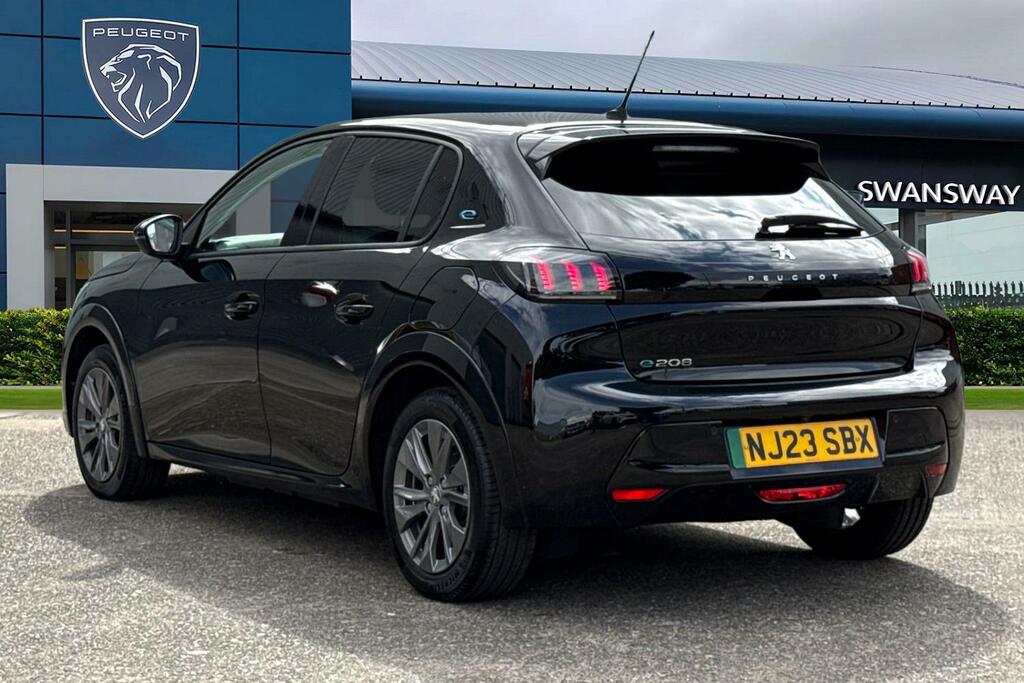 Peugeot e-208 50Kwh Allure Premium 7.4Kw Charger Black #2