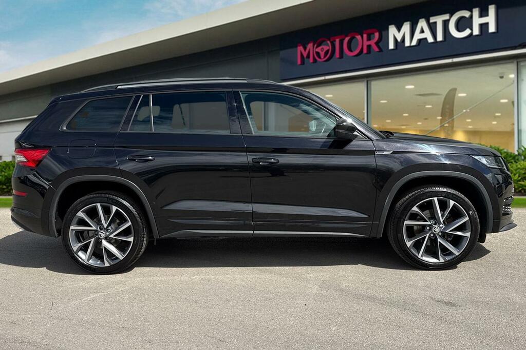 Skoda Kodiaq 2.0 Tdi Sportline 4Wd Euro 6 Ss 7 Seat Black #3