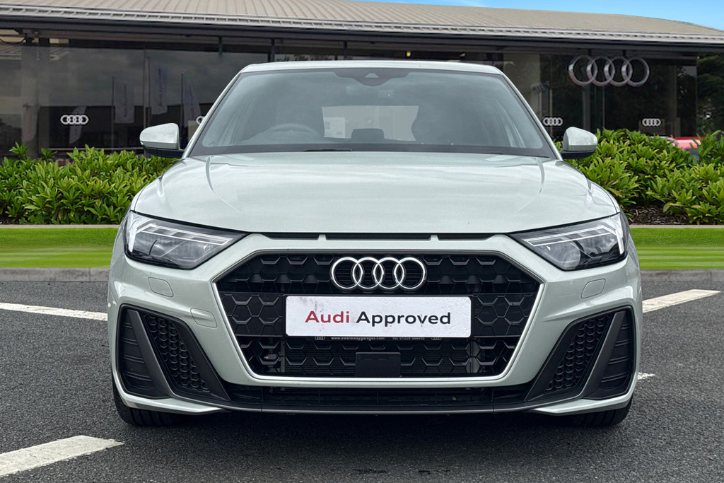 Audi A1 S Line 35 Tfsi 150 Ps S Tronic Silver #5